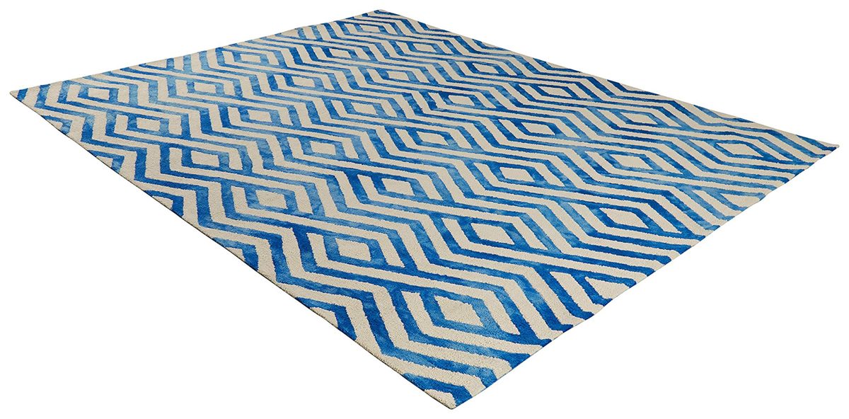 Amazon Brand – Rivet Modern Geometric Area Rug, 5 x 8 Foot, Blue, Ivory