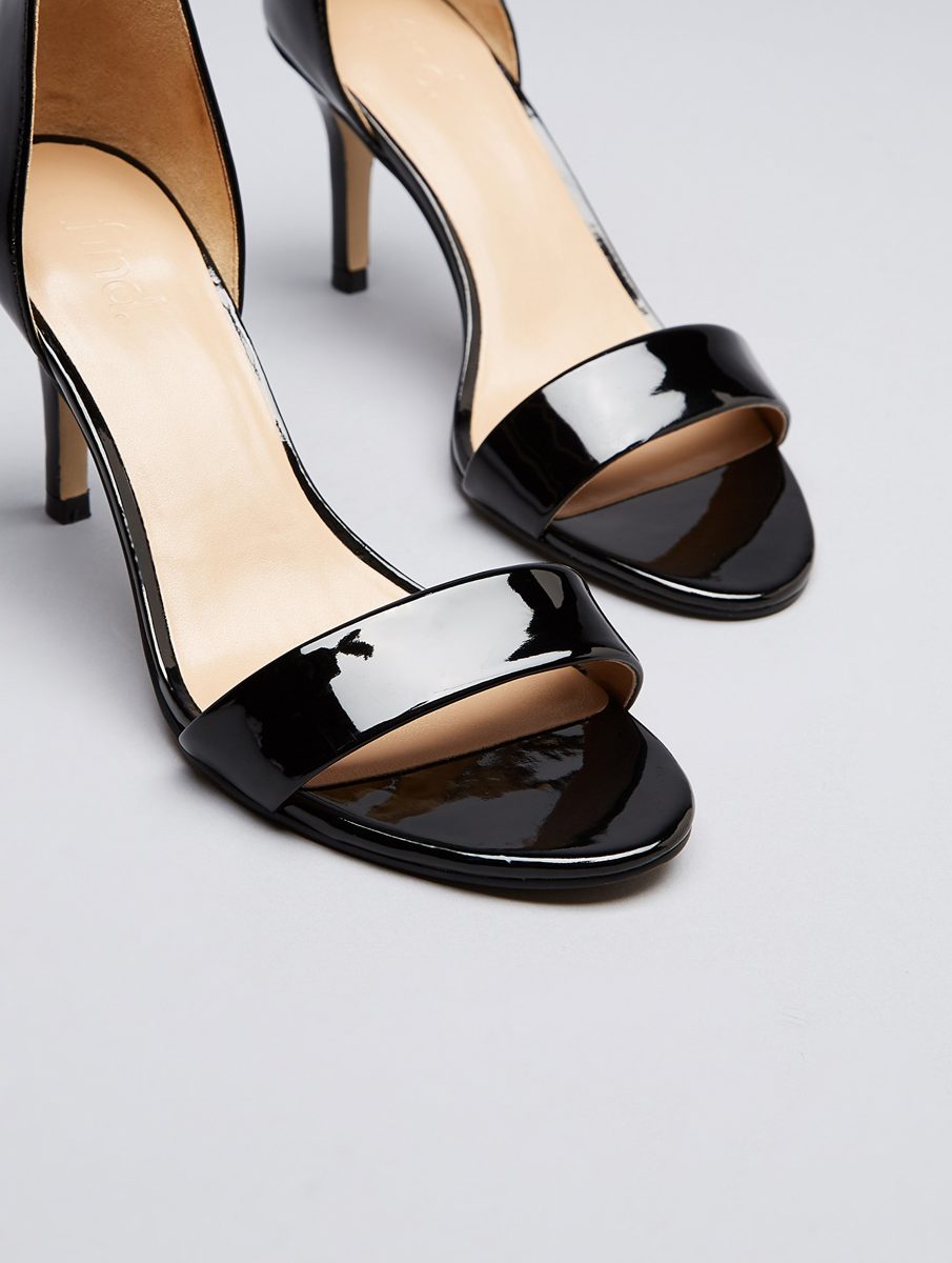 Amazon Brand - find. Women's Ankle Strap Sandals in Patent Leather with Stiletto Heel, Black (Black), US 8.5