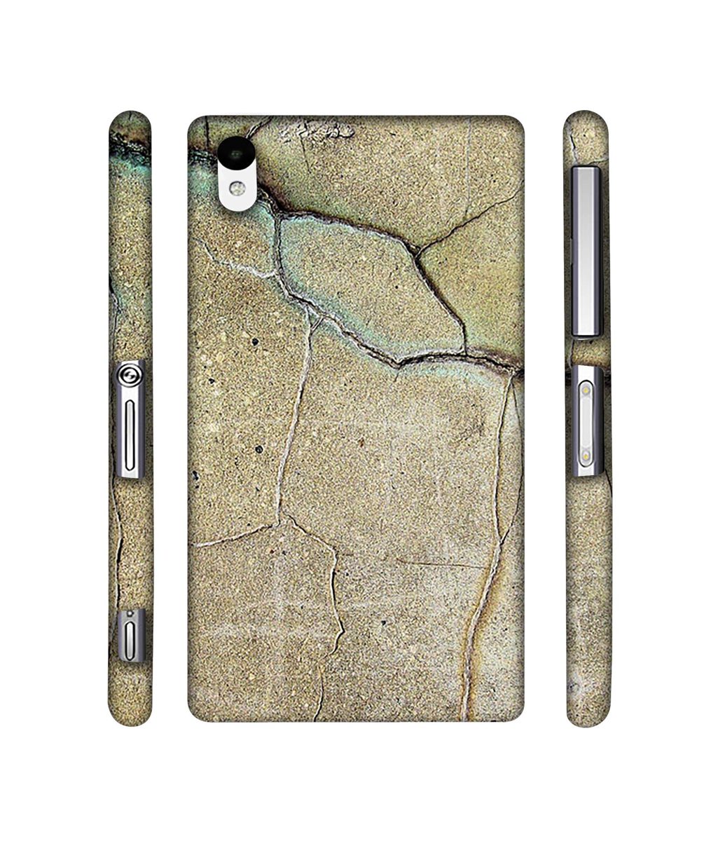 Amazon Brand - Solimo Designer Creaks on Wall 3D Printed Hard Back Case Mobile Cover for Sony Xperia Z2