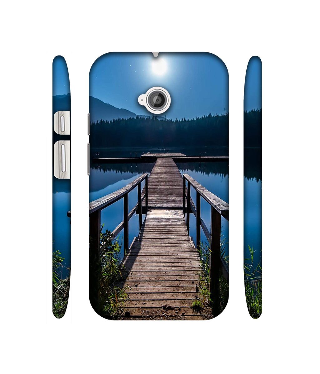 Amazon Brand - Solimo Designer Wooden Beach 3D Printed Hard Back Case Mobile Cover for Motorola Moto E 2nd Generation