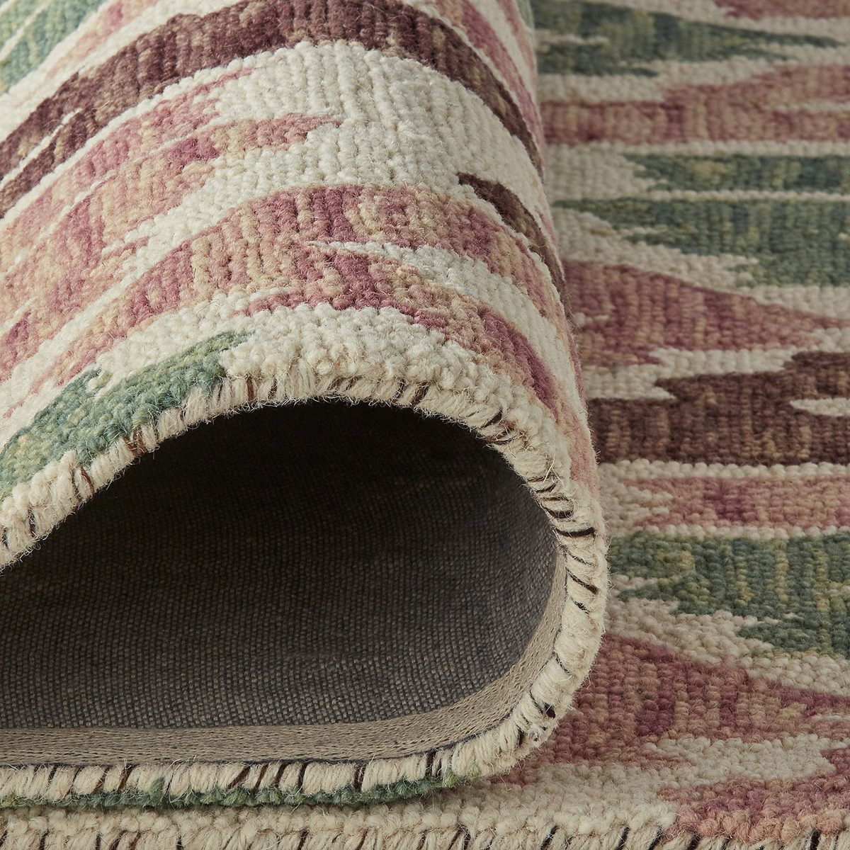 Amazon Brand – Stone & Beam Modern Global Ikat Area Rug 5' x 8', Pink and Green