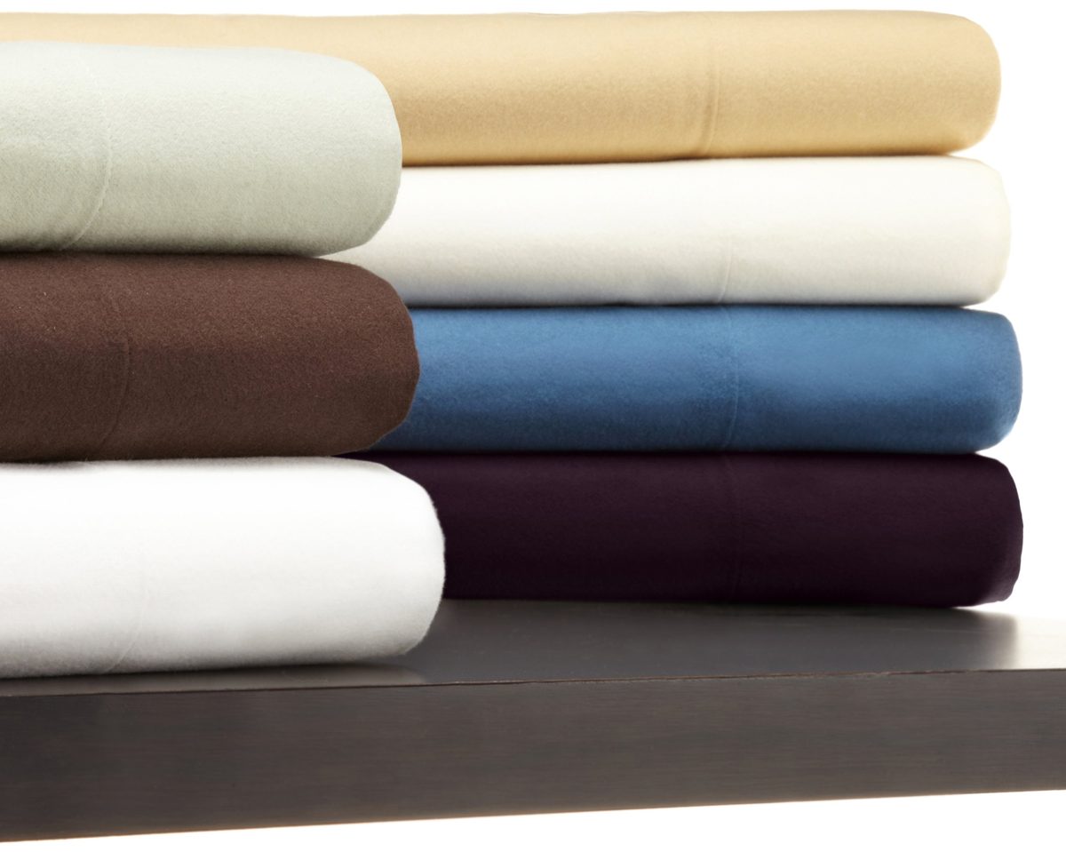 Pinzon 190-Gram Velvet Flannel Pillowcase Pair