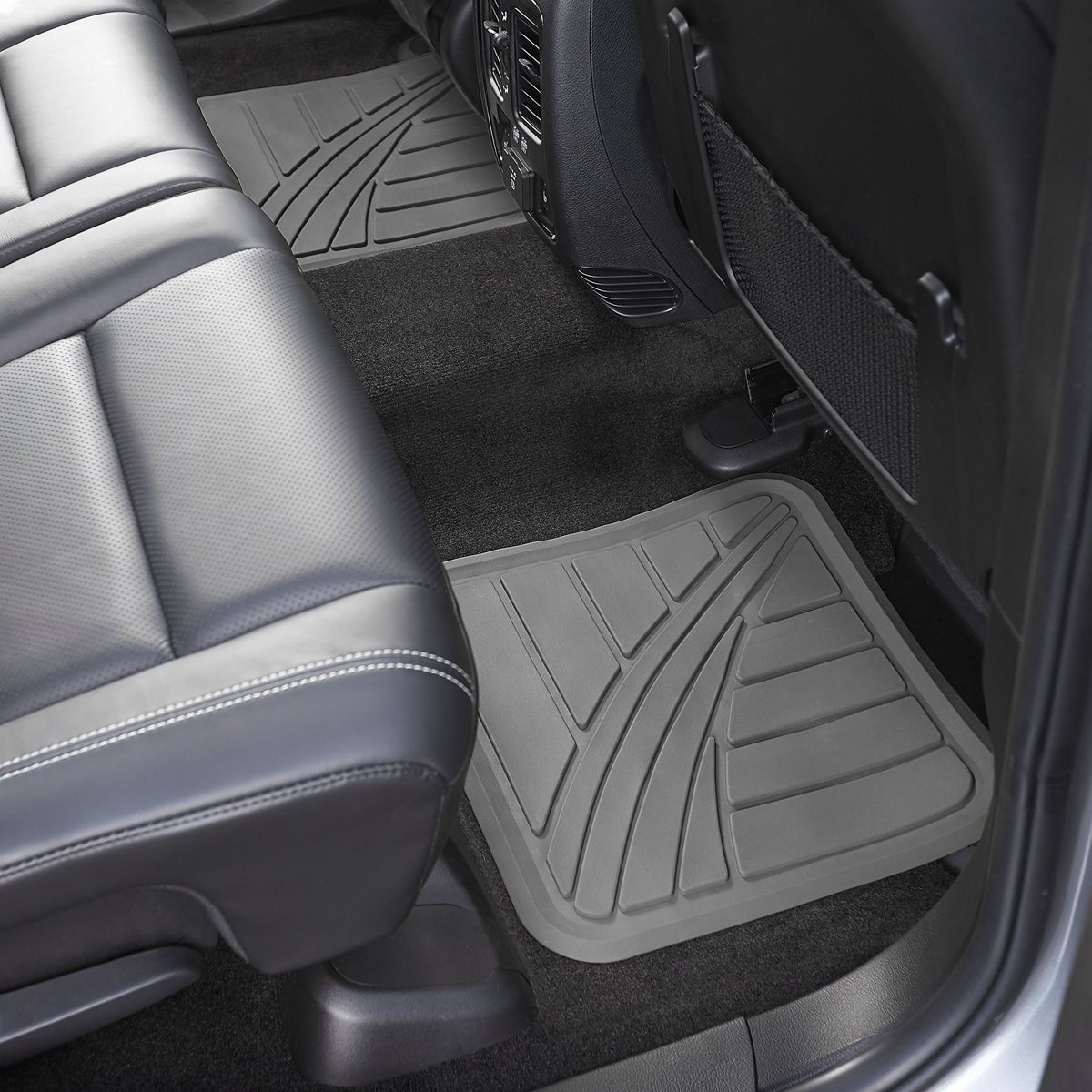 AmazonBasics 4 Piece Rubber Car Floor Mat