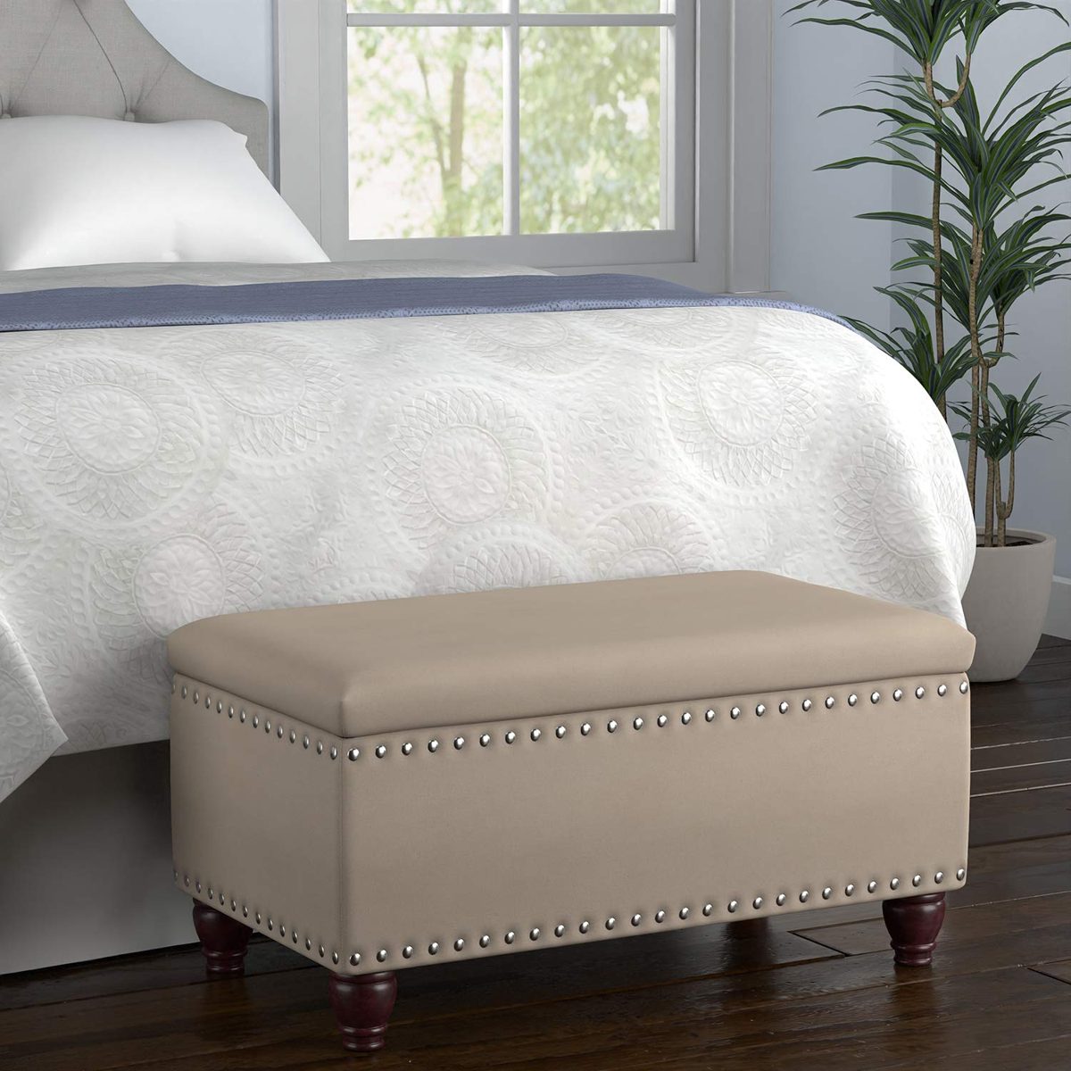 Amazon Brand – Ravenna Home Barrow Nailhead Storage Ottoman Bench, 35.5"W