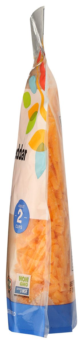 365 EVERYDAY VALUE Sharp Cheddar Cheese Shreds, 8 OZ