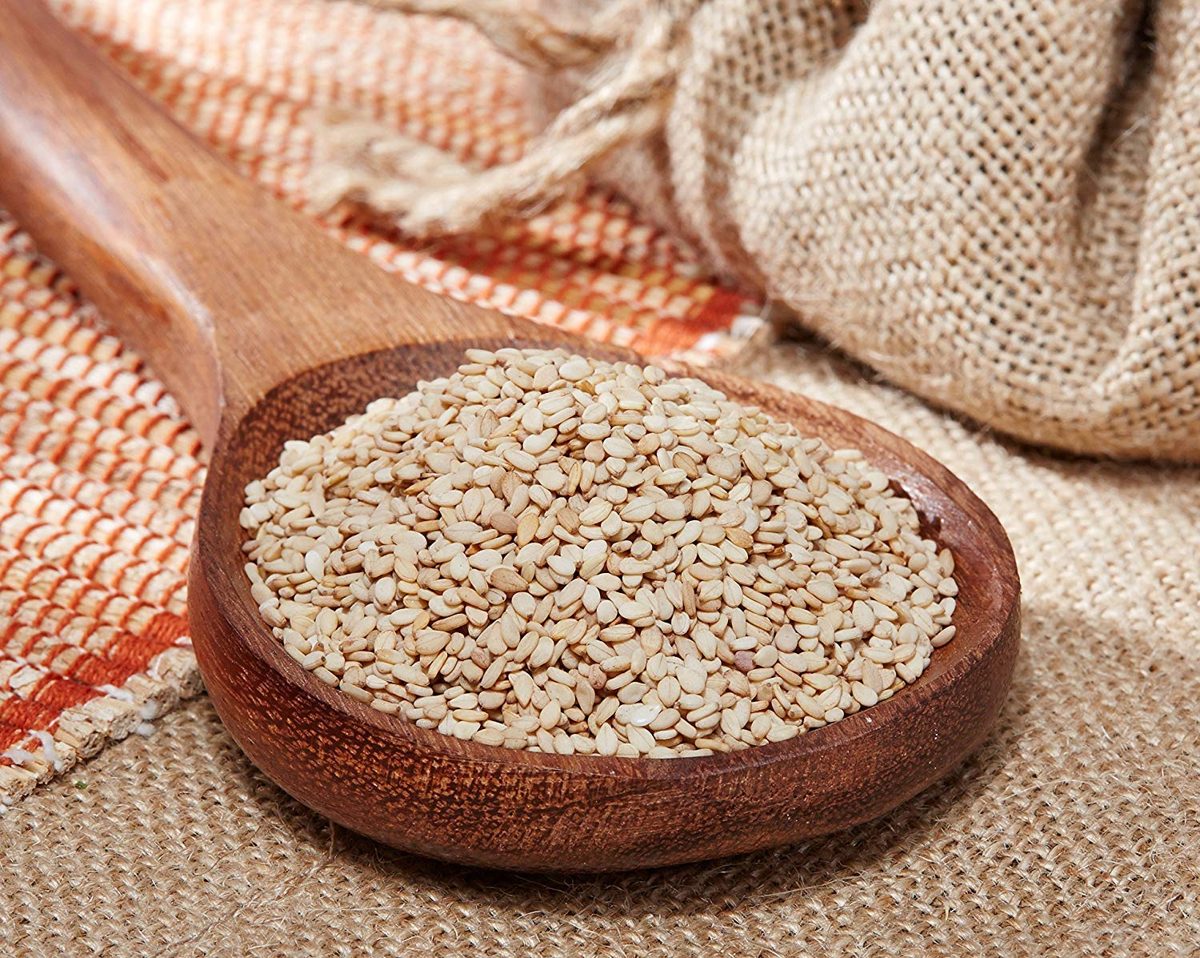 Amazon Brand - Vedaka Natural White Sesame Seeds (Til), 50g