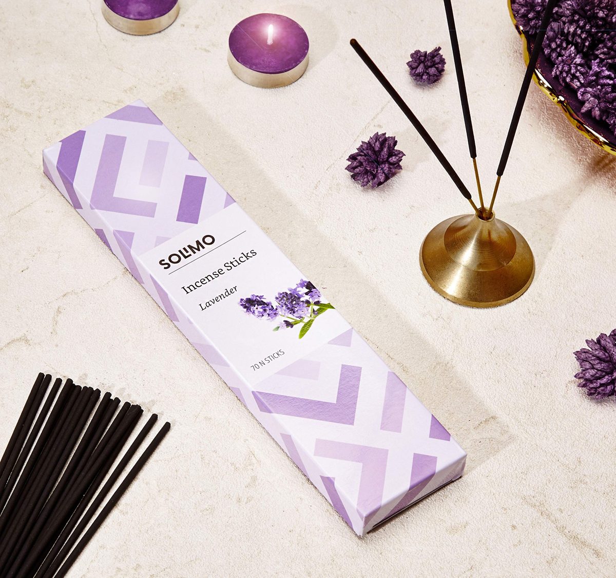 Amazon Brand - Solimo Incense Sticks, Lavender - 70 sticks/pack