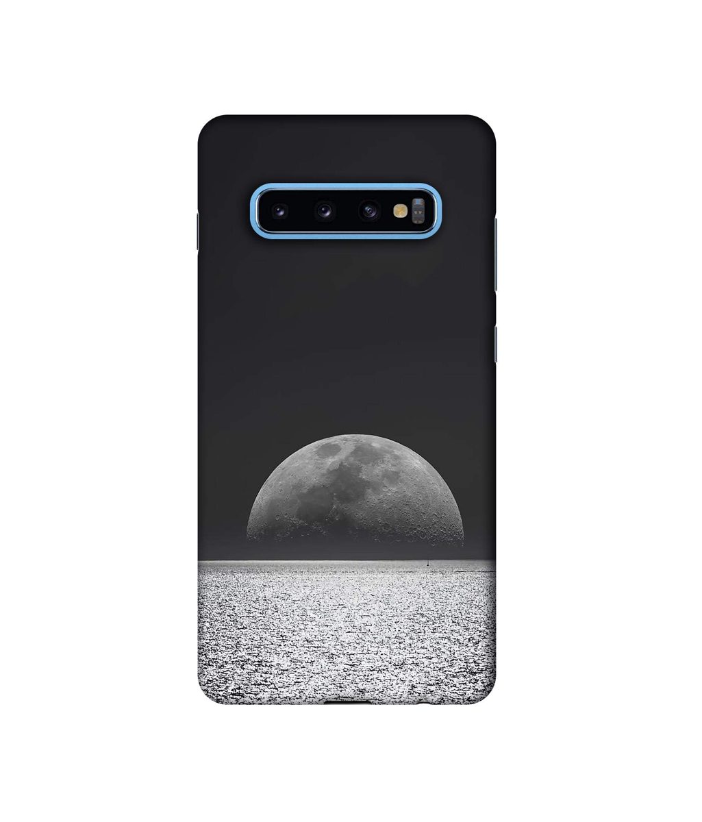 Amazon Brand - Solimo Designer Half Moon View 3D Printed Hard Back Case Mobile Cover for Samsung Galaxy S10 Plus