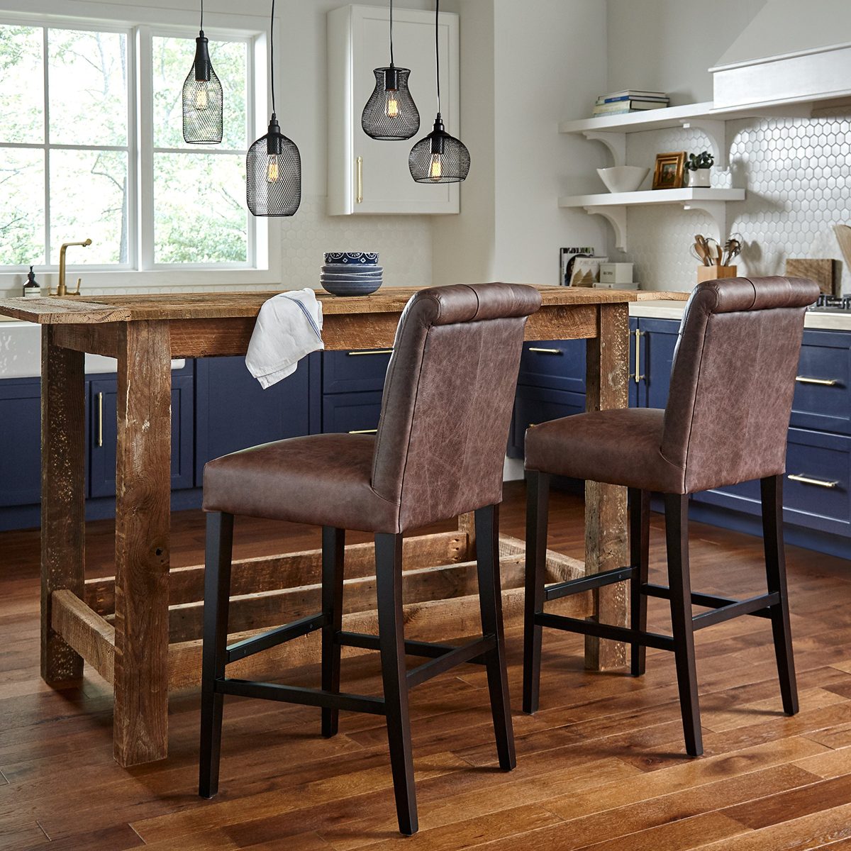 Amazon Brand – Stone & Beam Carson Tufted Leather Kitchen Counter Bar Stool, 45"H, Brown
