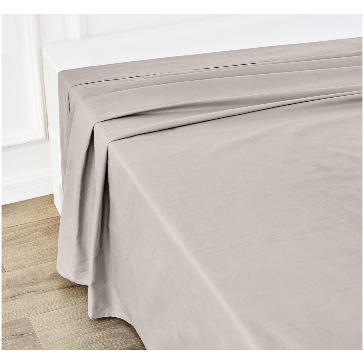 AmazonBasics Ultra-Soft Flat Sheet - Breathable, Easy to Wash - Queen, Dove Grey