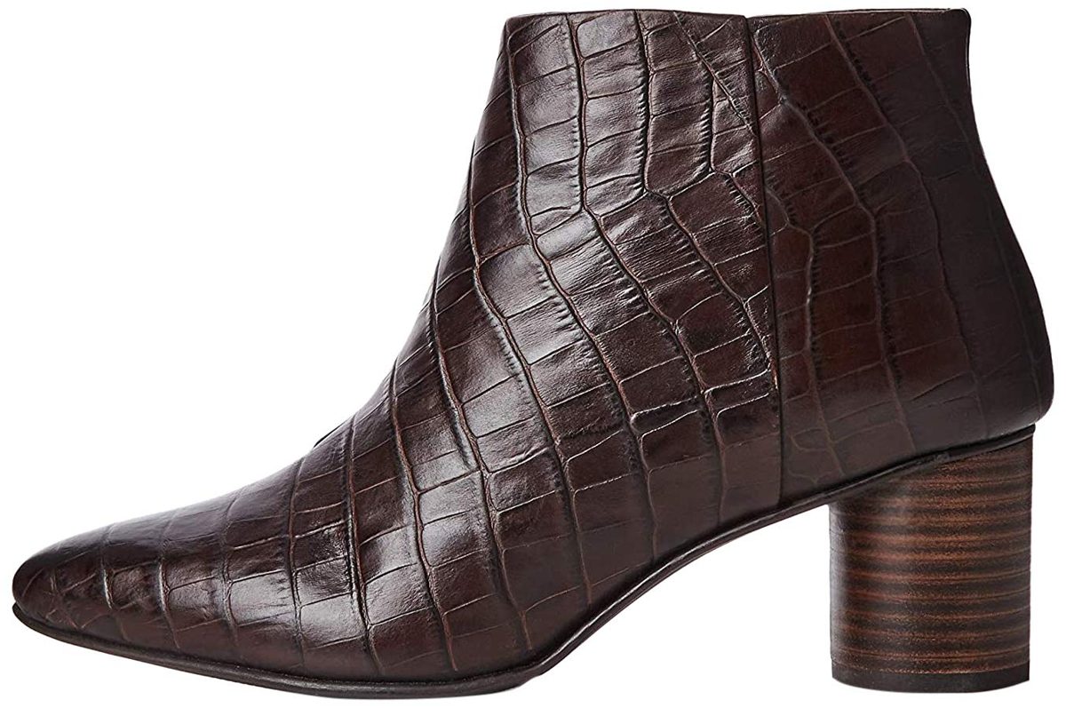 find. Avacado-1w4, Women’s Ankle Boots