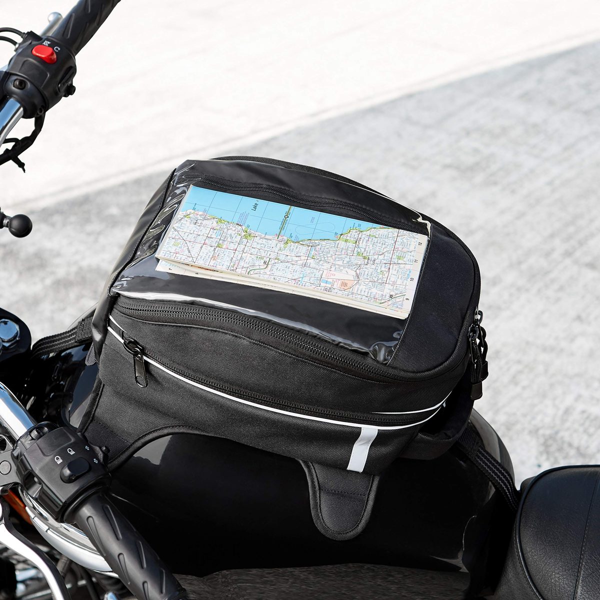 AmazonBasics Motorcycle Magnetic Tank Bag