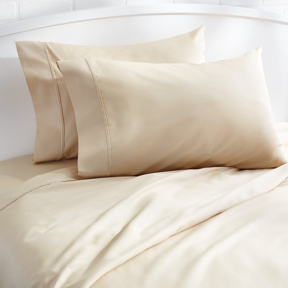 AmazonBasics 400 Thread Count Sheet Set, Queen, Beige