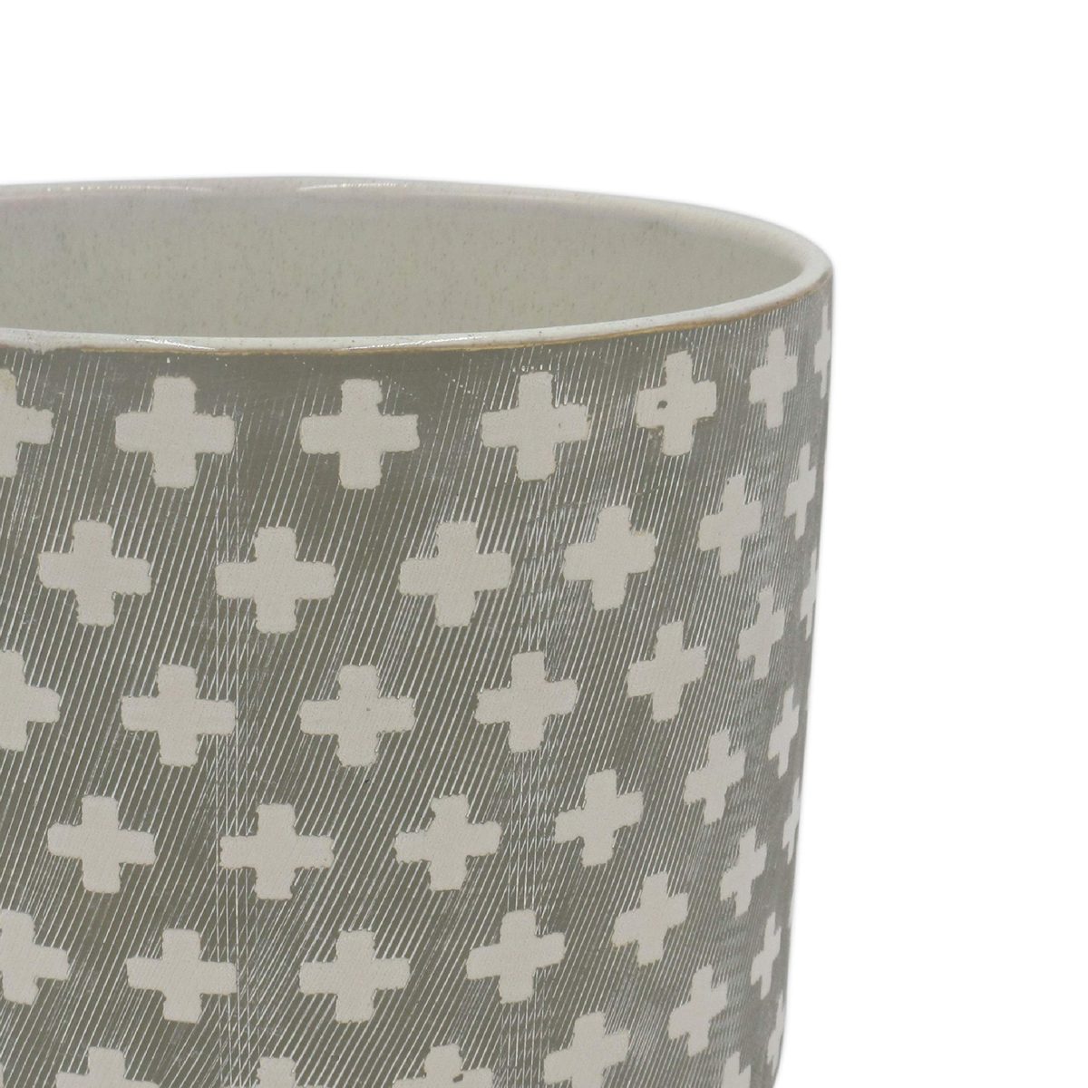 Amazon Brand – Rivet Rustic Cross-Patterned Stoneware Planter, 8.85"H, White and Gray