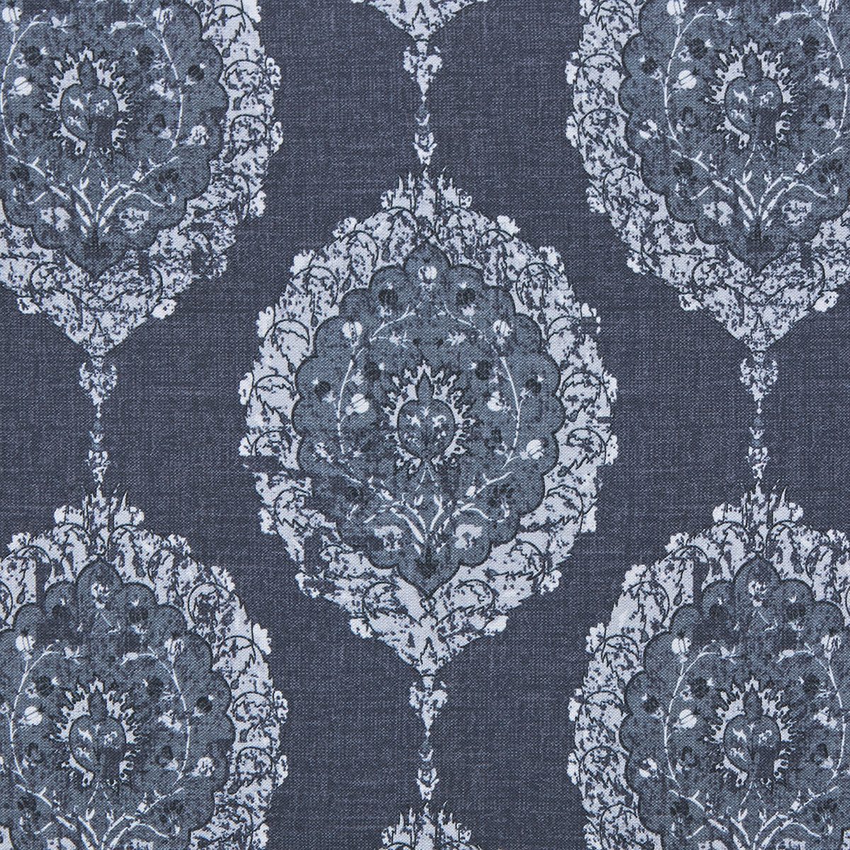 Amazon Brand – Stone & Beam Modern Sweeping Arm Accent Chair, 28"W, Damask Navy