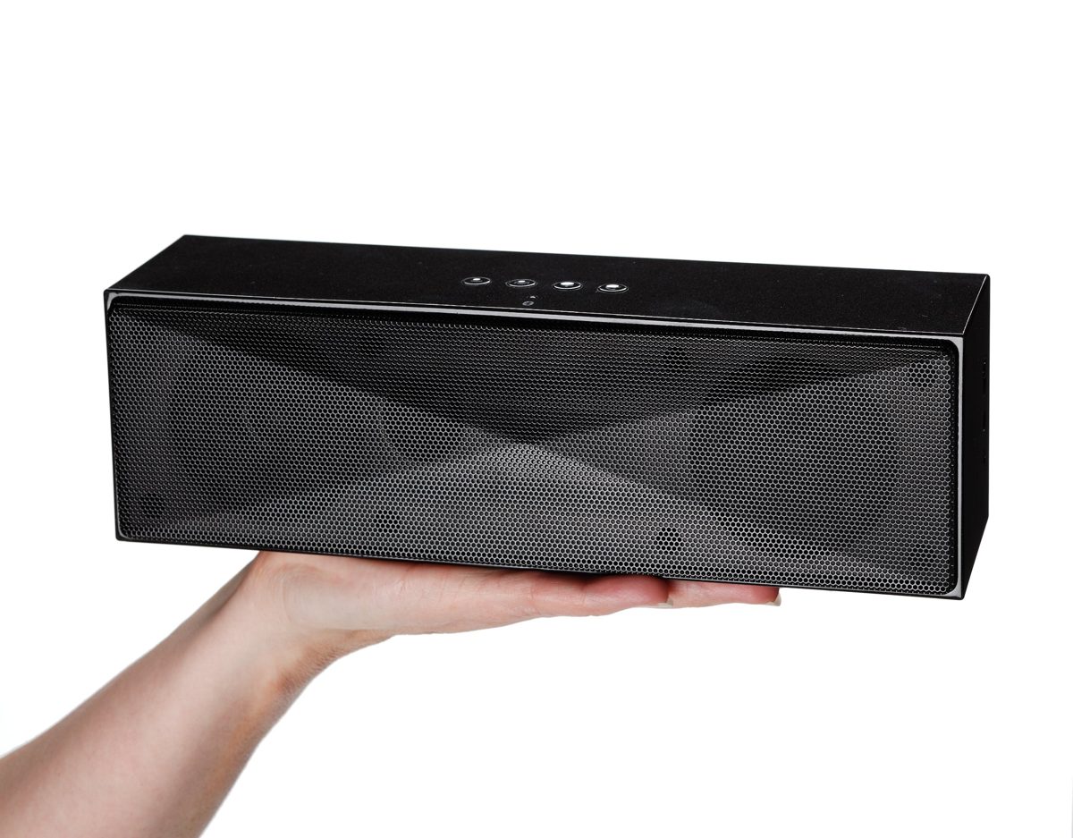 AmazonBasics Large Portable Bluetooth Speaker