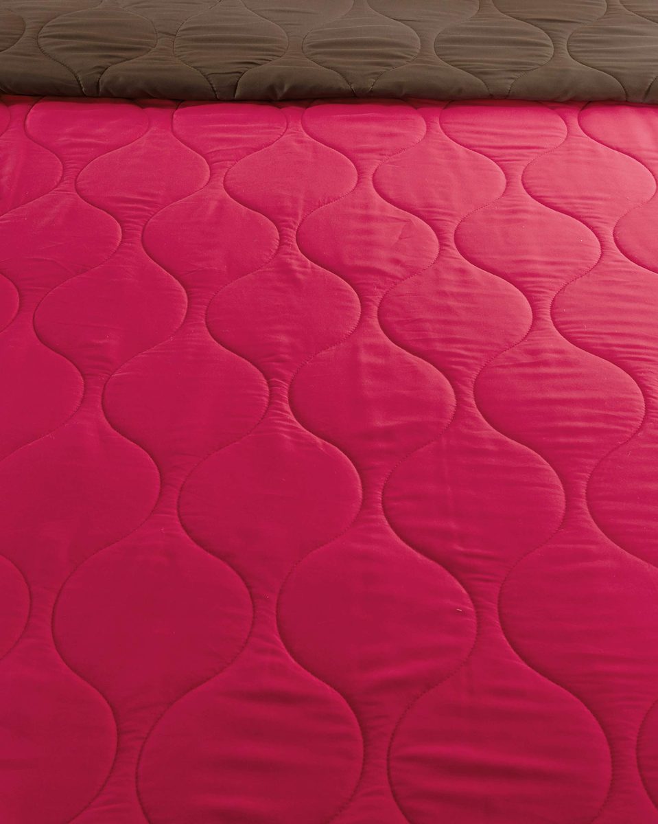 Amazon Brand - Solimo Microfibre Reversible Quilt Blanket, Single, 120 GSM, Vivid Pink and Taupe Grey