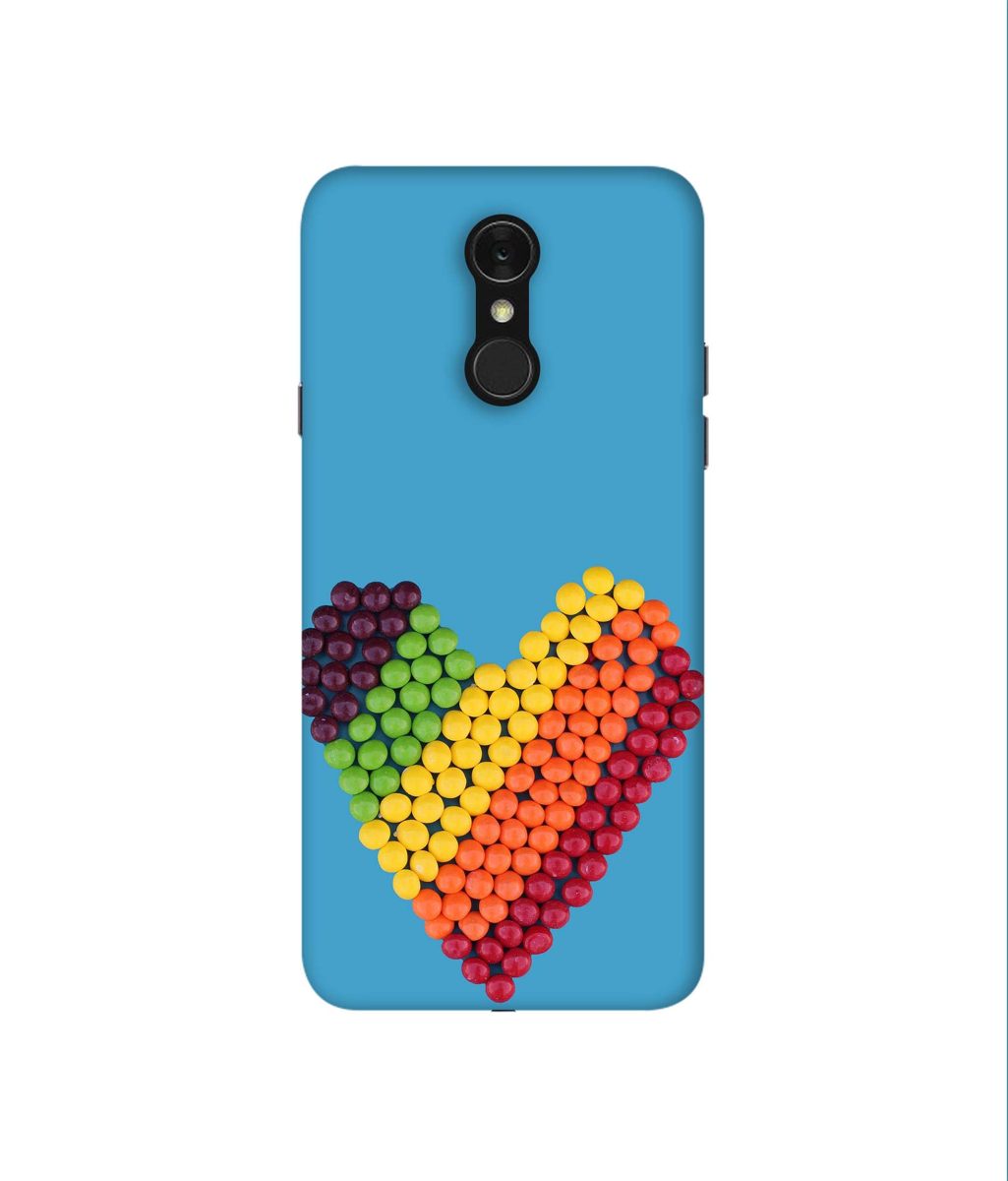 Amazon Brand - Solimo Designer Ball Heart 3D Printed Hard Back Case Mobile Cover for LG Q7
