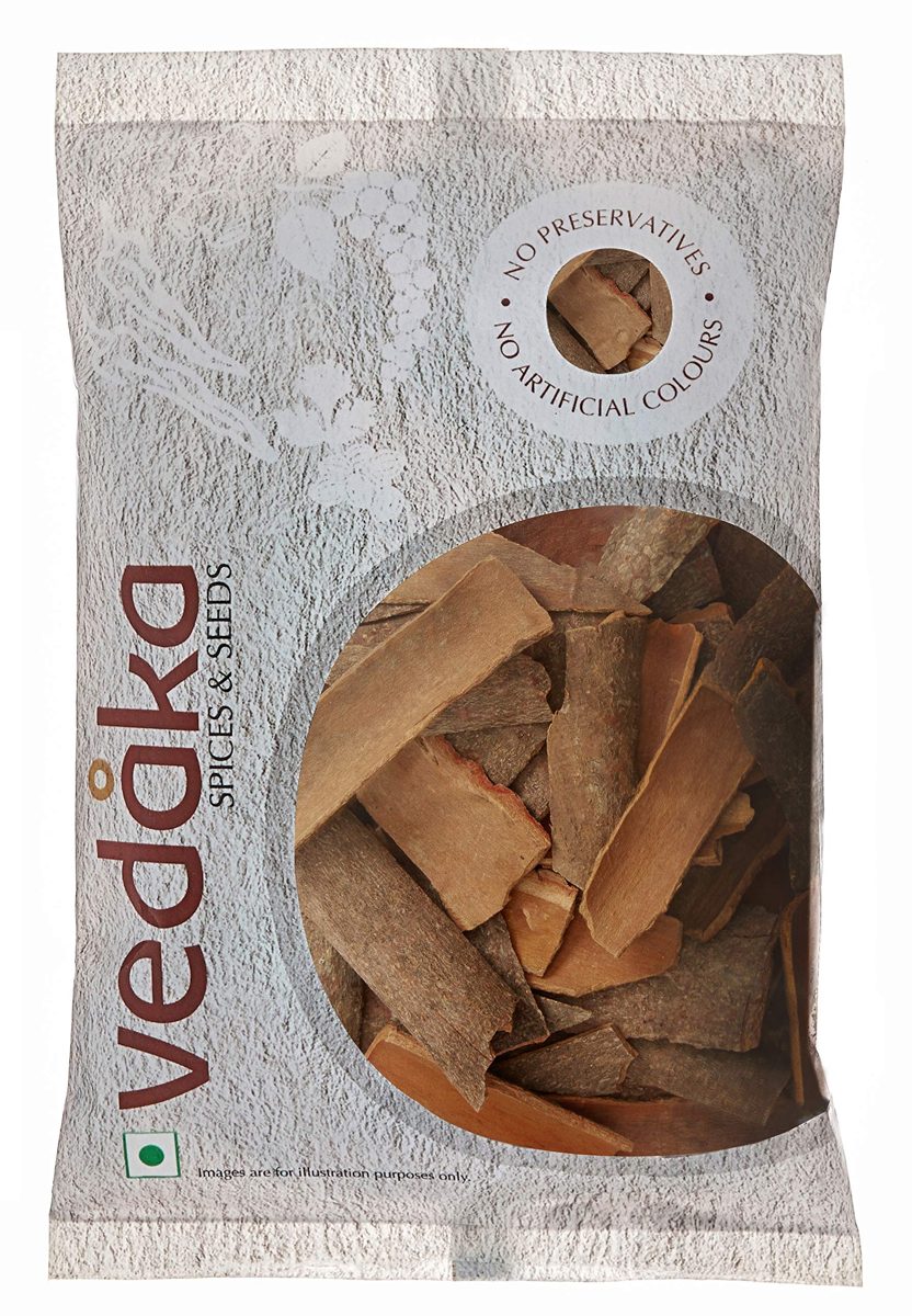 Amazon Brand - Vedaka Whole Cassia, 100g