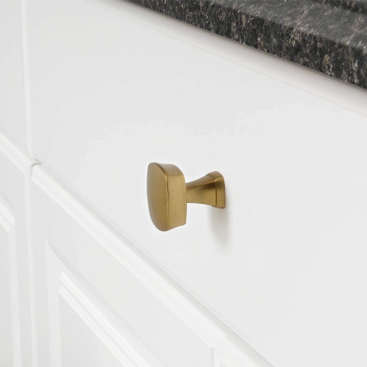 AmazonBasics Rounded Square Cabinet Knob, 1.26" Diameter, Brushed Brass, 25-Pack