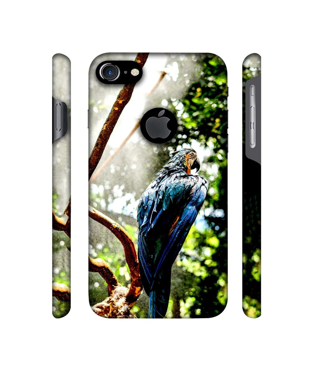 Amazon Brand - Solimo Designer Macaw Parrot 3D Printed Hard Back Case Mobile Cover for Apple iPhone 7 (with Logo Cut)