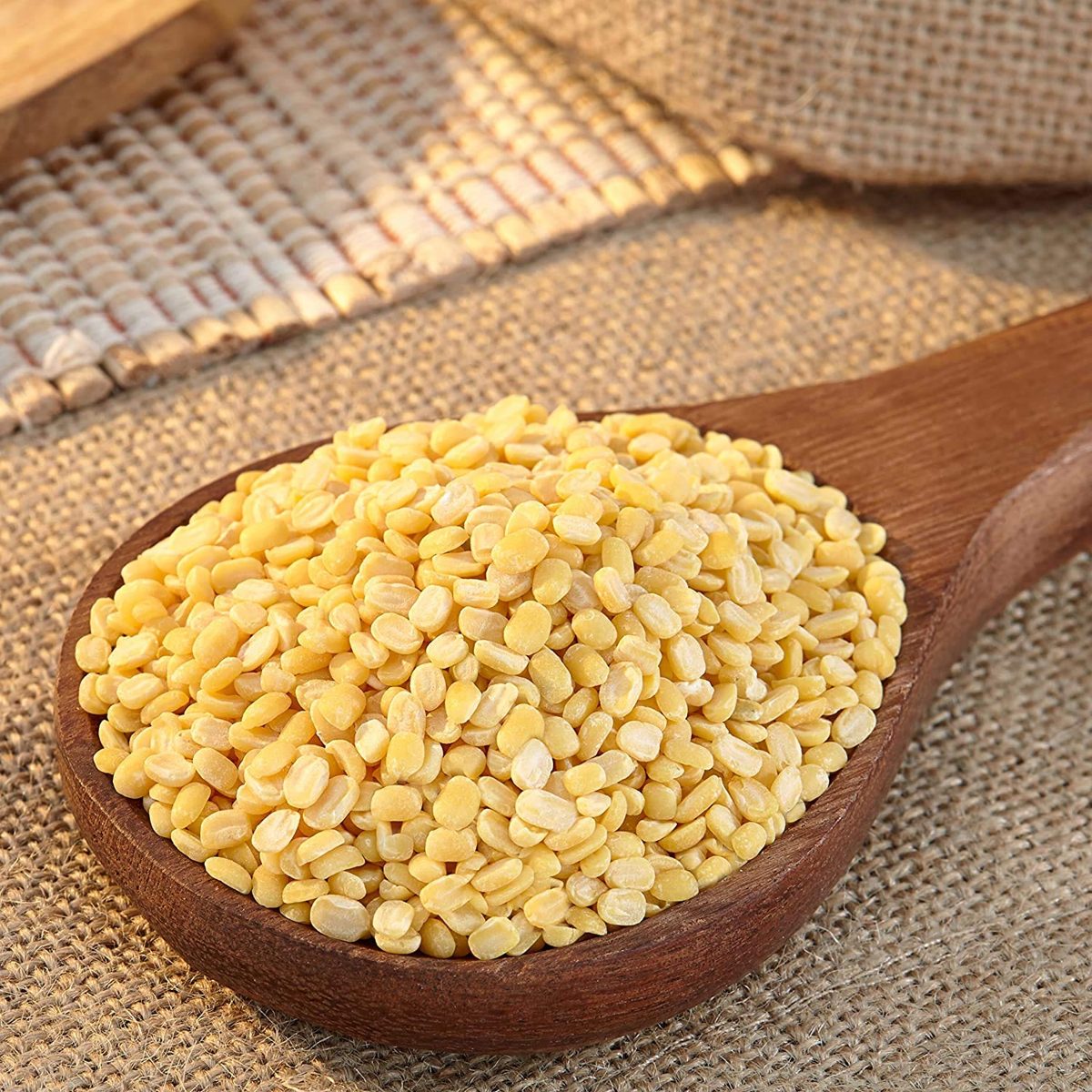 Amazon Brand – Vedaka Combo Pack of 3 (Toor dal, 1kg + Moong dal, 1kg + White urad Split, 1kg)