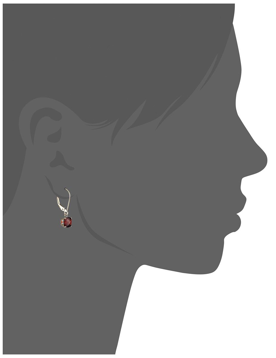 10k Yellow Gold Cushion-Cut Checkerboard Garnet Leverback Earrings (6mm)