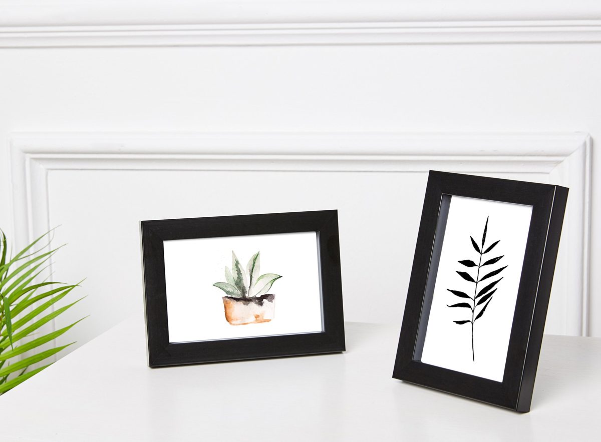 Amazon Basics Picture Frame, 3.9 x 5.9 inches (10 x 15 cm), Black, Set