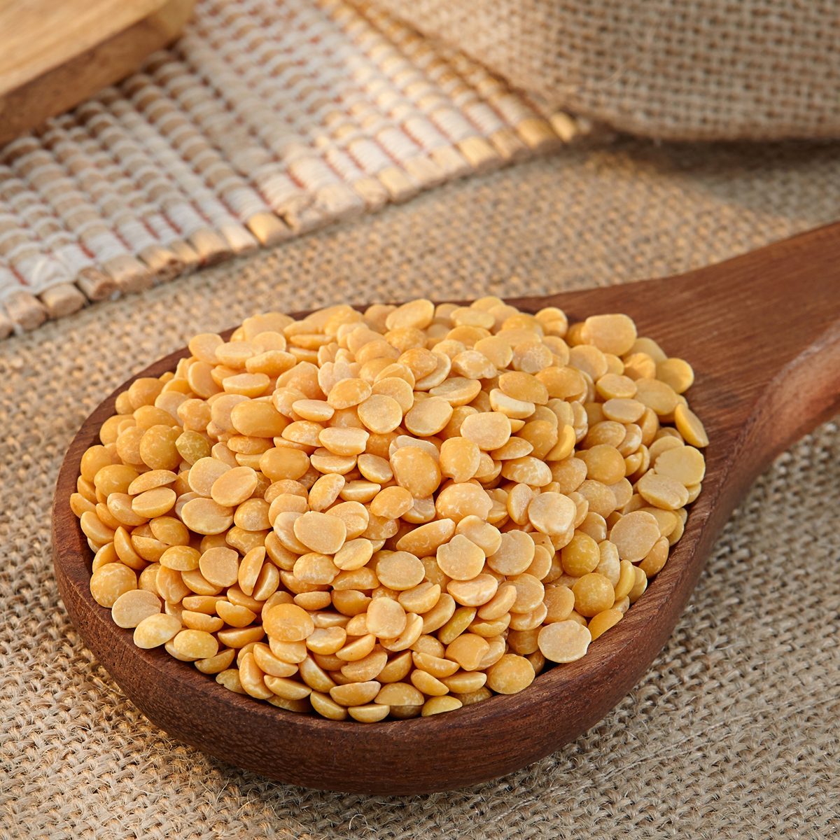 Amazon Brand – Vedaka Combo Pack of 3 (Toor dal, 1kg + Moong dal, 1kg + White urad Split, 1kg)