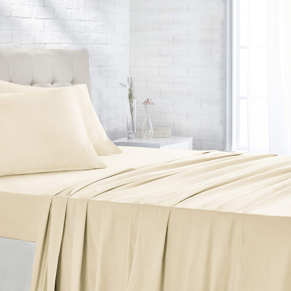 AmazonBasics Organic Sateen Cotton Sheet Set