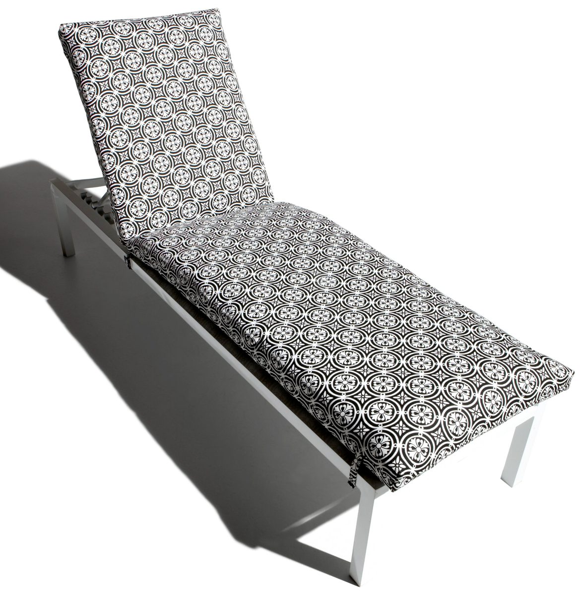 Strathwood St. Croix Chaise Lounge Cushion, Sebastian Domino