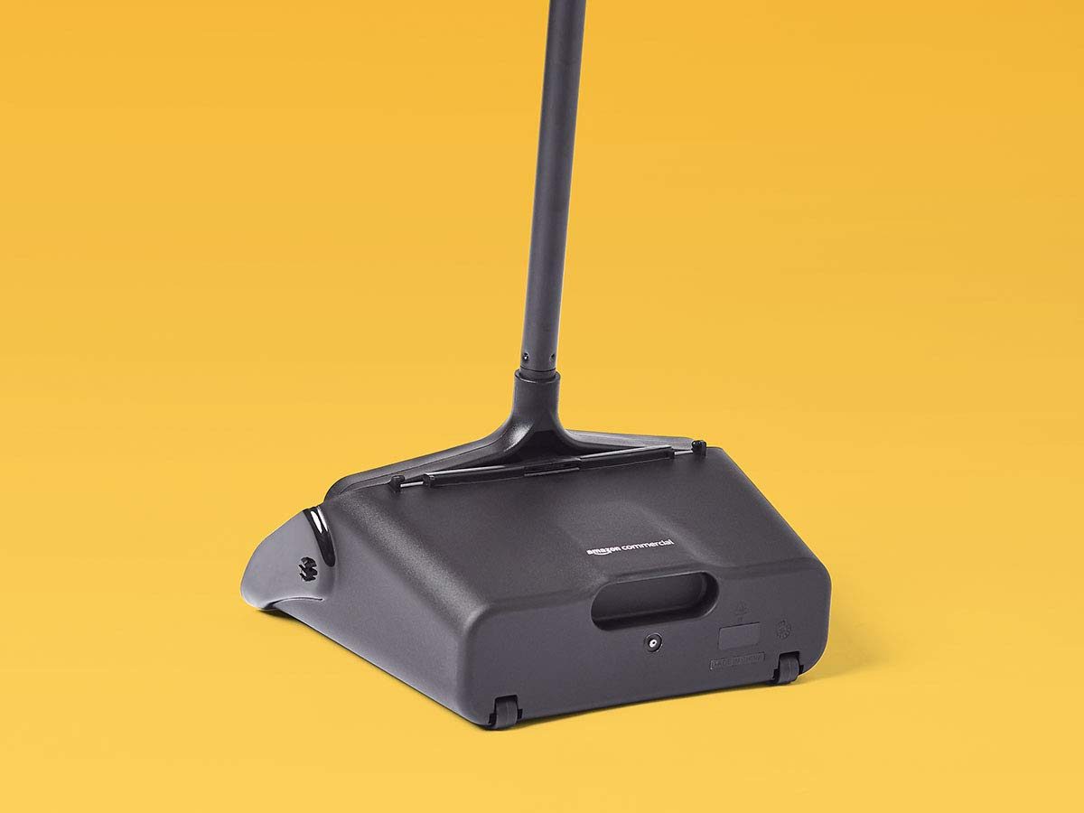 AmazonCommercial Lobby Dustpan, Black, 4-pack