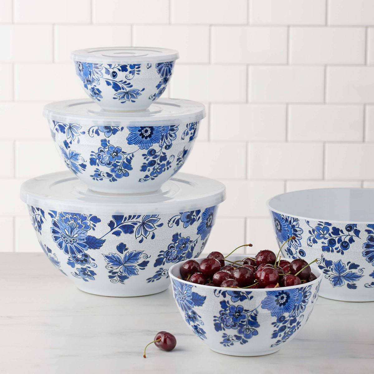 AmazonBasics 10-Piece Mixing Bowl Set with Lids - Non-Slip Base, Blue and White Floral