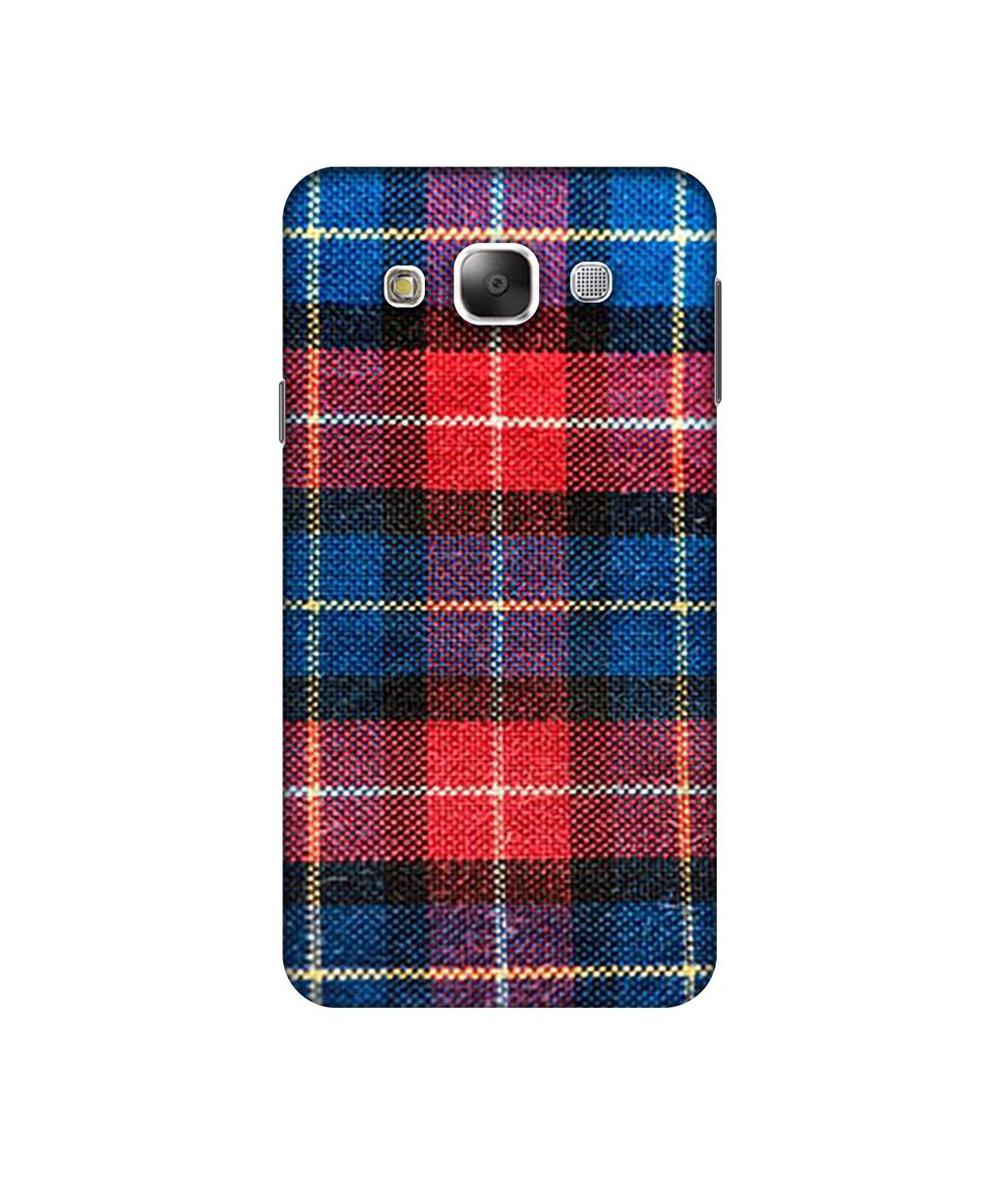 Amazon Brand - Solimo Designer Check Cloth 3D Printed Hard Back Case Mobile Cover for Samsung Galaxy E5