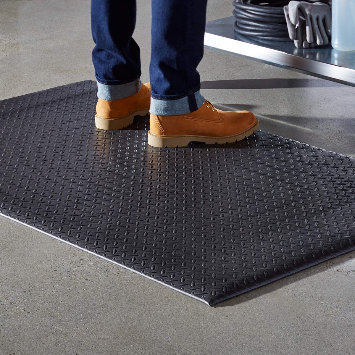AmazonBasics Anti-Fatigue Mat Single-Layer Foam Ribbed 3/8", 2X3 Black