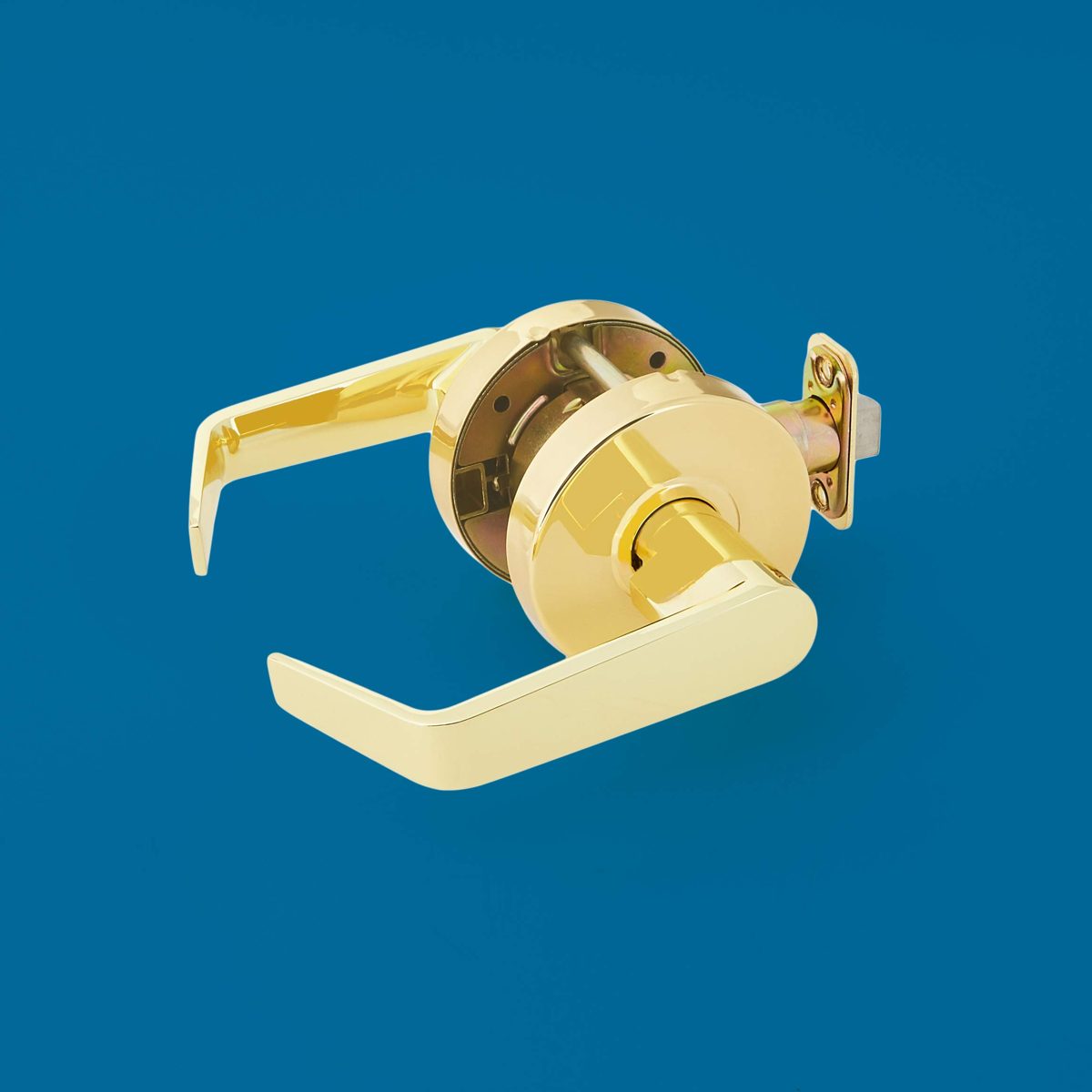 AmazonCommercial Grade 2 Commercial Duty Door Lever-Passage Lockset, Polished Brass Finish, 2-Pack