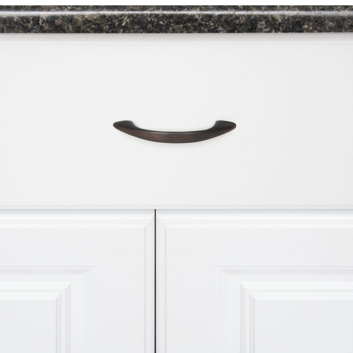 AmazonBasics Modern Arch Cabinet Handle, 4" Length (3" Hole Centre), Oil Rubbed Bronze, 10-Pack