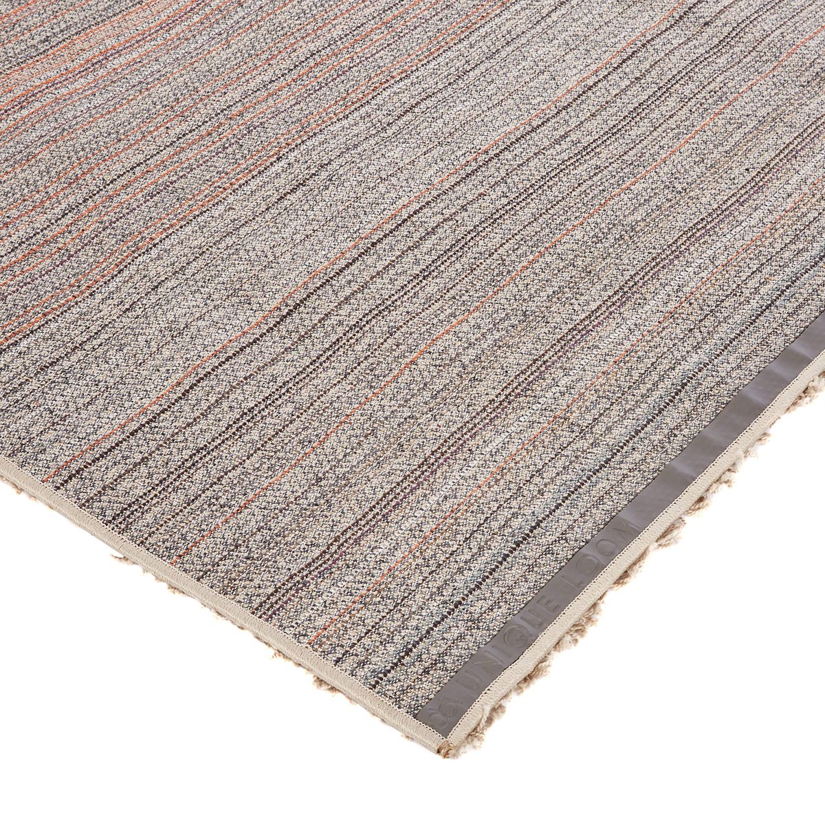 Amazon Basics - 4'X6' Solid Color Shag Rug, Beige