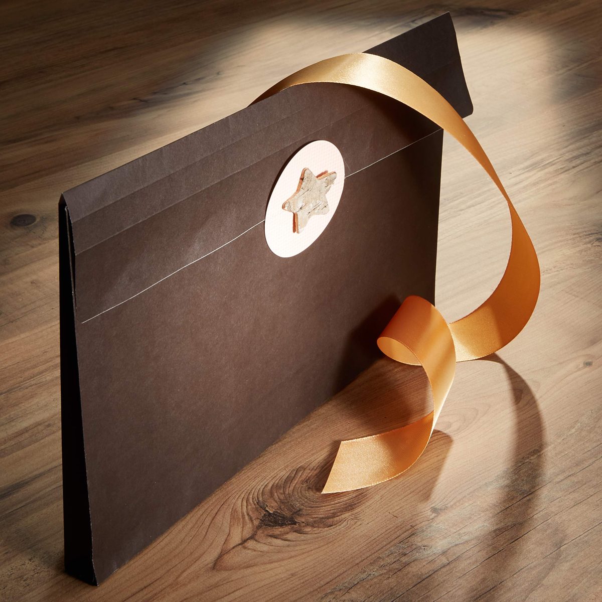 AmazonBasics Foldable Corrugated Gift boxes for gifting: 30 pc