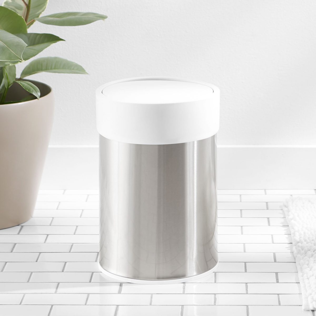 AmazonBasics Stainless Steel Trash Waste Can with Lid, White