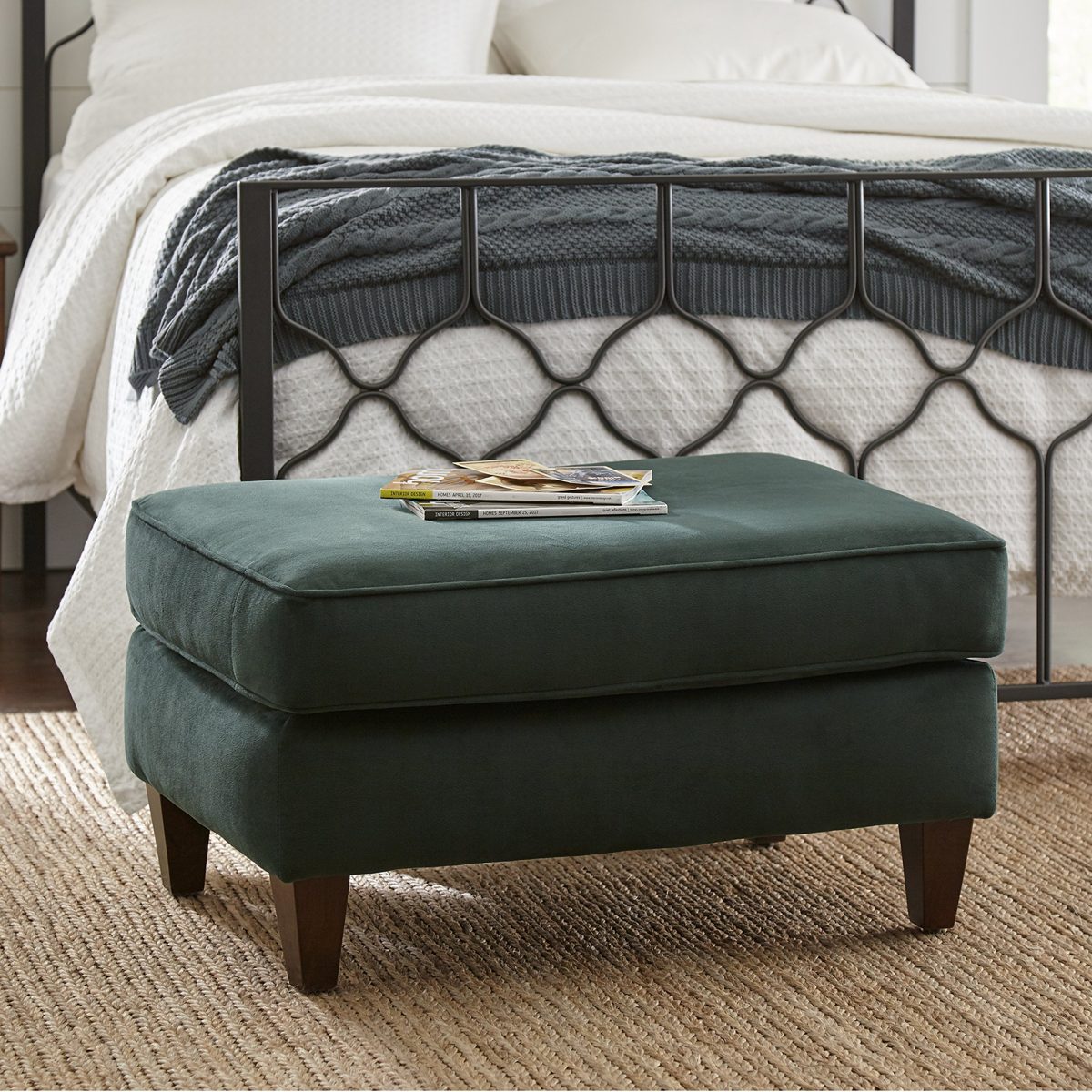 Amazon Brand – Stone & Beam Leila Ottoman, 34" W, Hunter Green