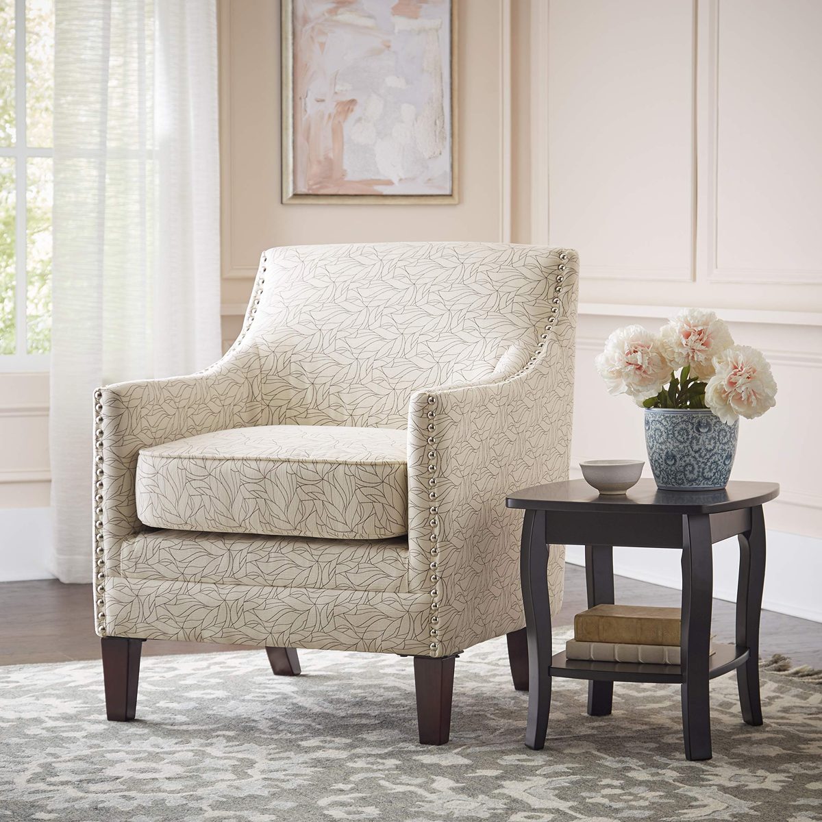 Amazon Brand – Ravenna Home Kaiden Patterned Nailhead Accent Chair, 33"W, Leaf