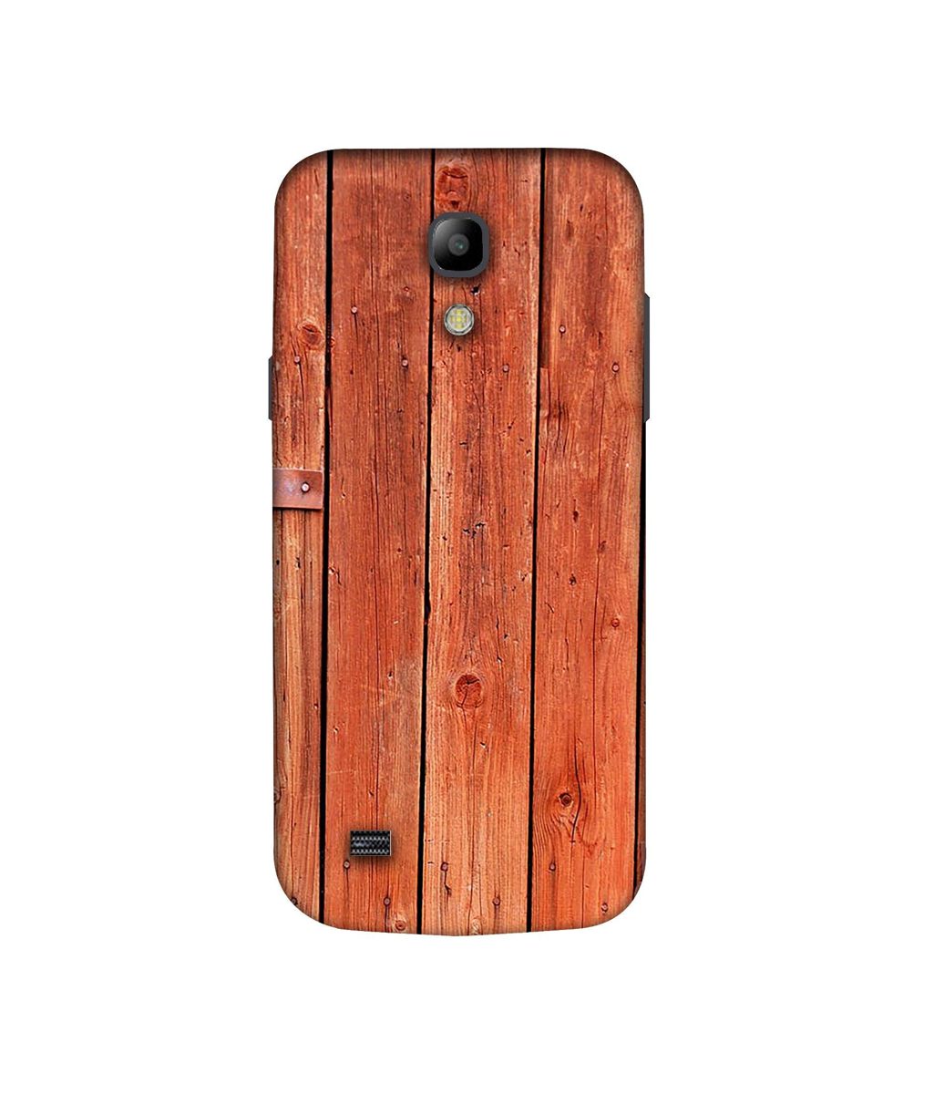 Amazon Brand - Solimo Designer Wooden Door 3D Printed Hard Back Case Mobile Cover for Samsung Galaxy S4 Mini