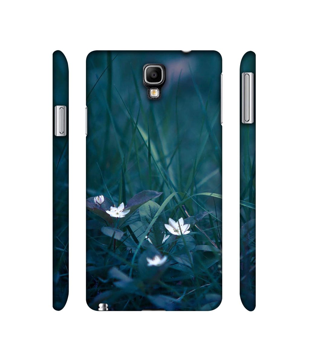 Amazon Brand - Solimo Designer White Flower 3D Printed Hard Back Case Mobile Cover for Samsung Galaxy Note 3 Neo