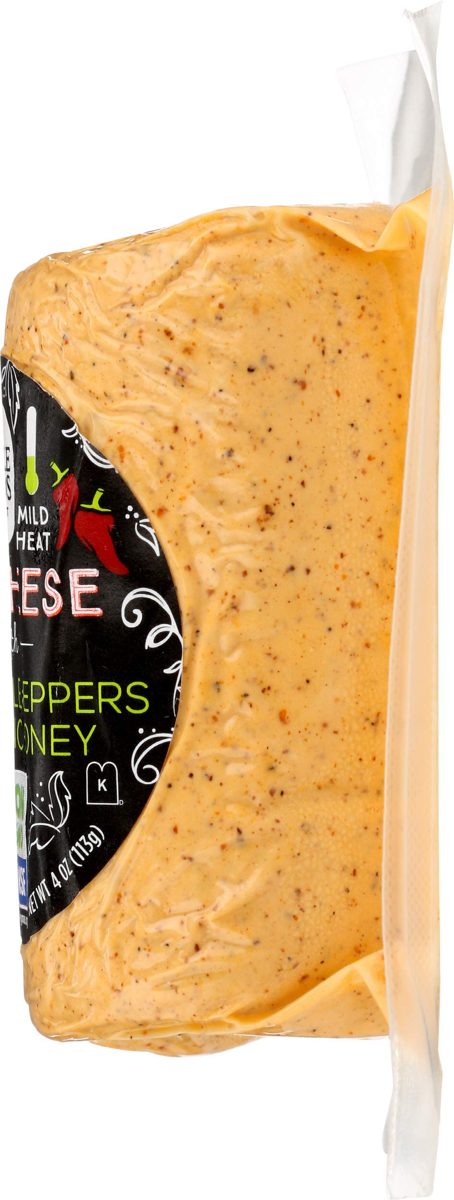 WHOLE FOODS MARKET Pasilla And Honey Goat Cheese, 4 OZ