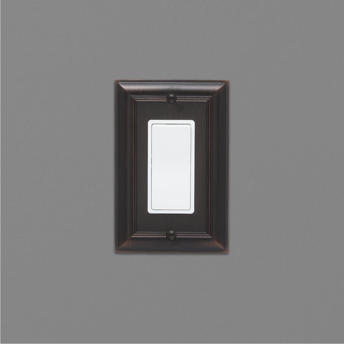AmazonBasics Single Gang Wall Plate, Oil Rubbed Bronze, 3-Pack