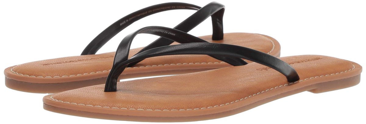 Amazon Essentials Women's Thong Sandal, Black, 6 B US