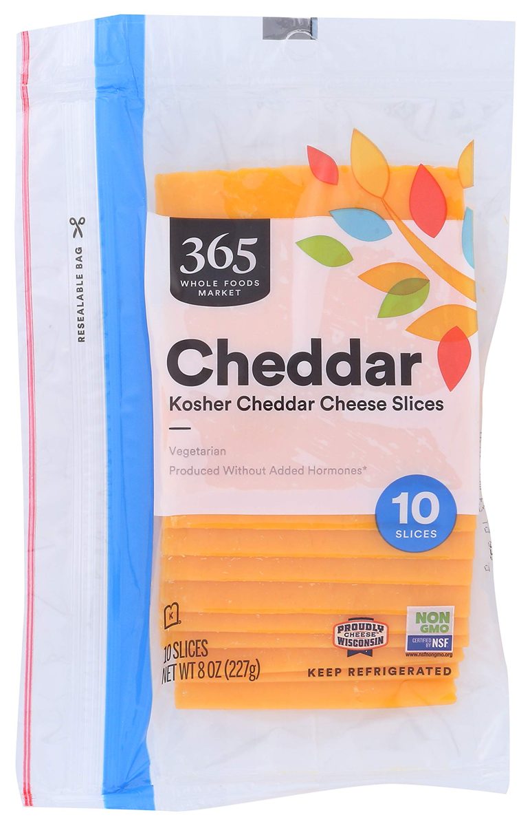 365 EVERYDAY VALUE Sliced Kosher Cheddar, 8 OZ