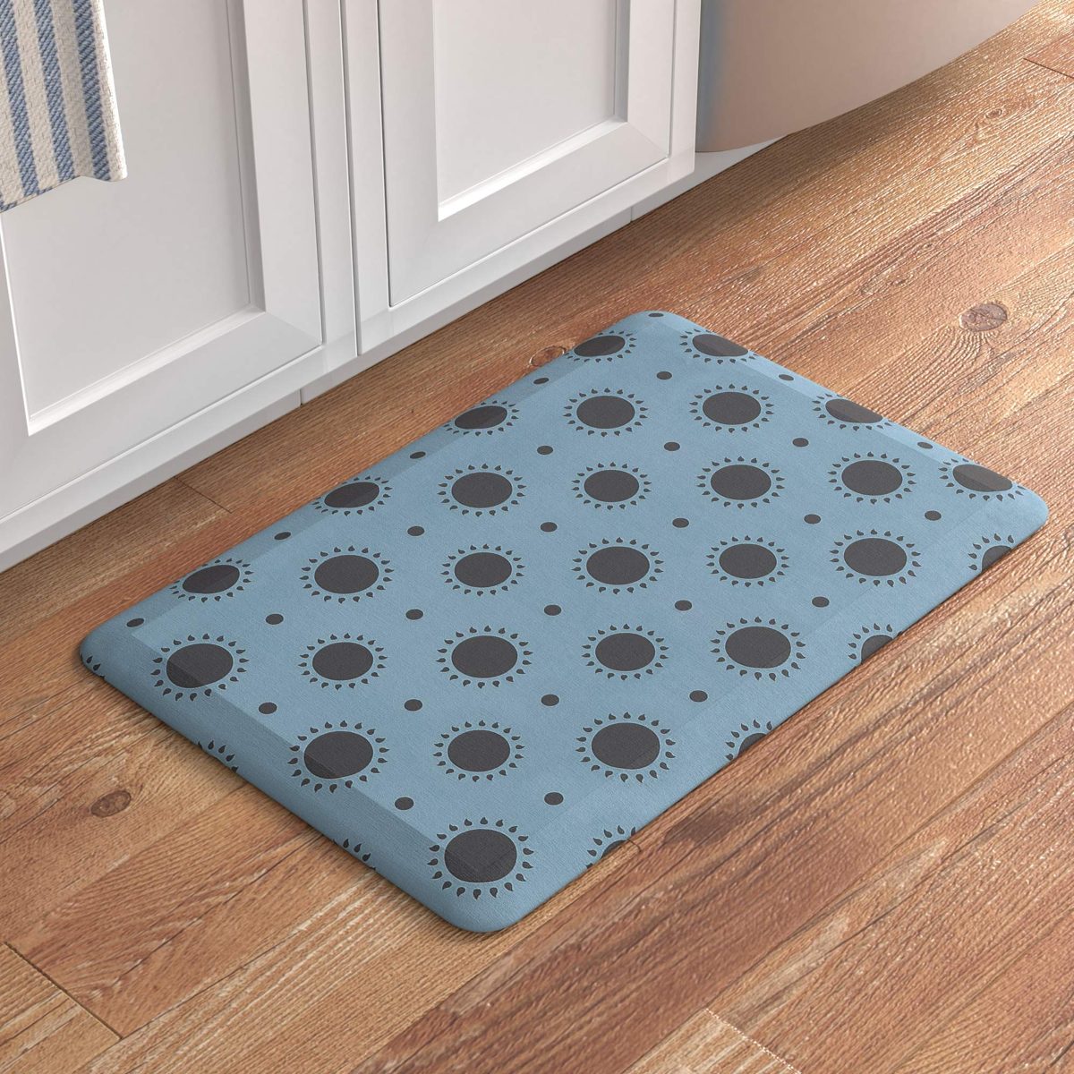 AmazonBasics Anti-Fatigue Standing Comfort Mat for Home Kitchen and Office - 20 " x 30", Sunflower