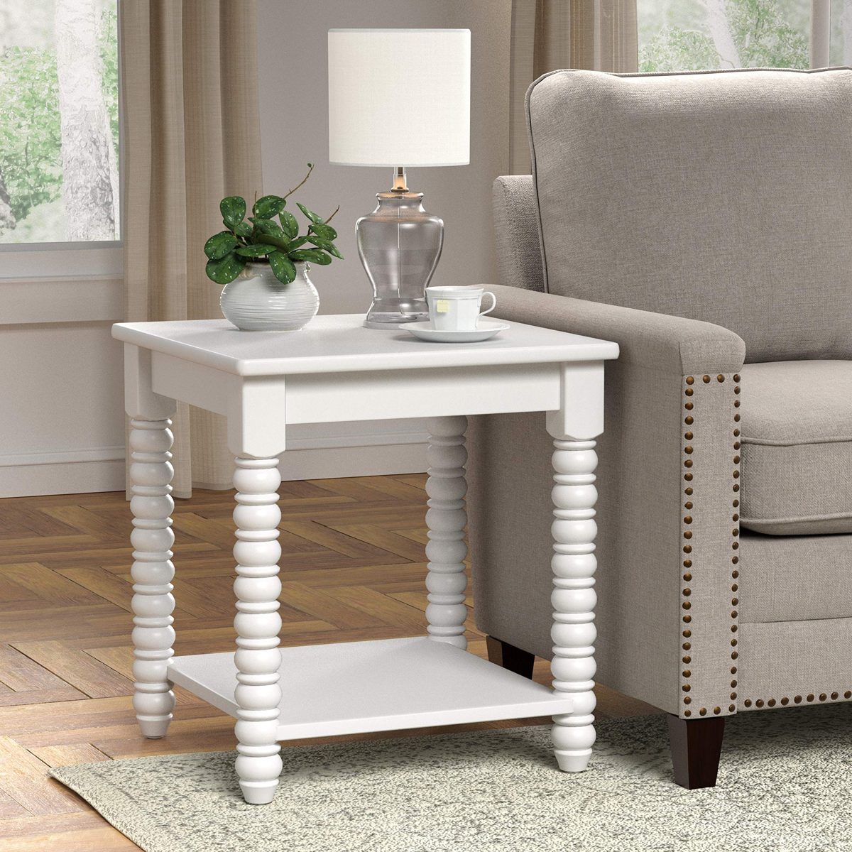 Amazon Brand – Ravenna Home Traditional Solid Pine End Table, 23.62"W, Oak Finish